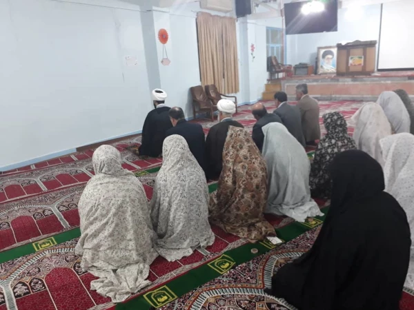 نشست دکتر جرفی ، سرپرست مدیریت امور پردیس های استان خوزستان با دانشجو معلمان در ماه مبارک رمضان