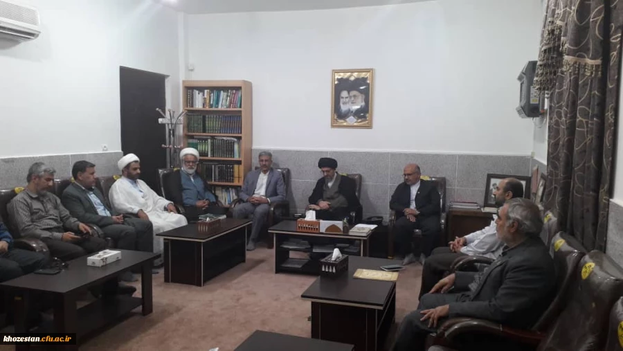 دیدار دکتر جرفی وهیأت همراه با آیت الله قاضی امام جمعه دزفول