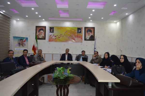 برگزاری جلسه شورای آموزشی در مدیریت امور پردیس های استان خوزستان