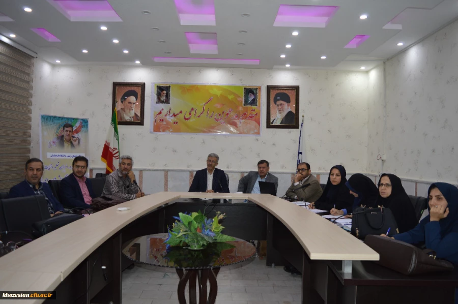 برگزاری جلسه شورای آموزشی در مدیریت امور پردیس های استان خوزستان
