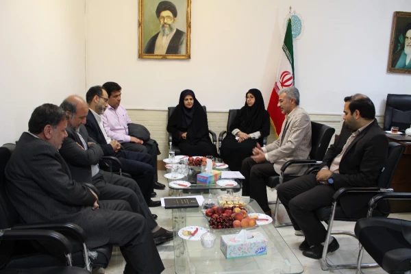 بازدید میدانی معاونت عمرانی استانداری ، مدیر کل آموزش و پرورش استان ، مدیر کل و مشاور امور بانوان استان ، سرپرست مدیریت امور پردیس های استان خوزستان از پردیس فاطمه الزهراء اهواز