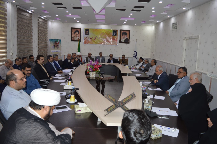 خیرین چشم و چراغ دانشگاه هستند که در بدترین بحران های اقتصادی پا پس نکشیدند و در راستای اعتلای فرهنگی و آموزشی قدم بر داشتند