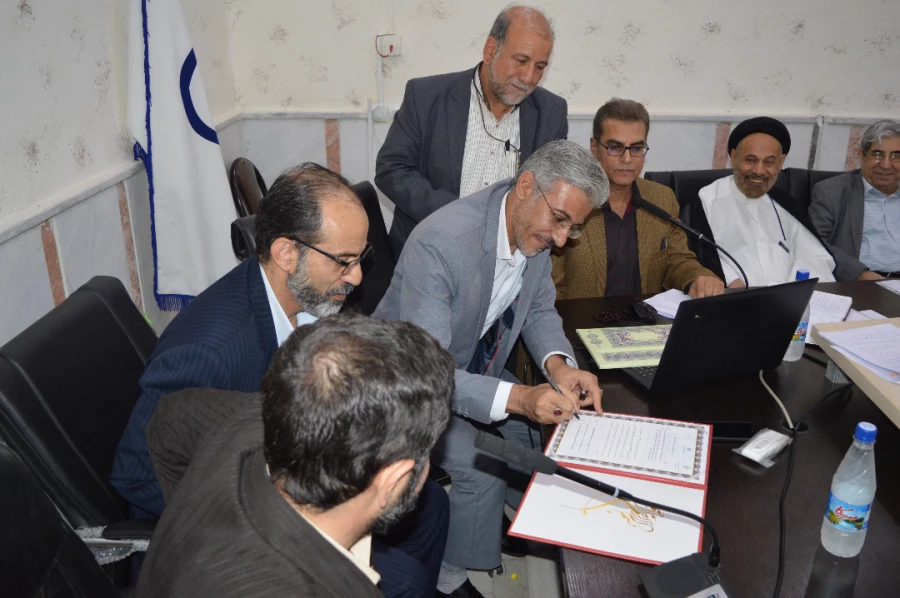 عزم جدی در راستای حمایت همه جانبه ی خیرین از دانشگاه فرهنگیان خوزستان با حضور استاندار محترم جناب آقای دکتر شریعتی بعنوان ریاست بنیاد خیرین دانشگاه فرهنگیان استان خوزستان