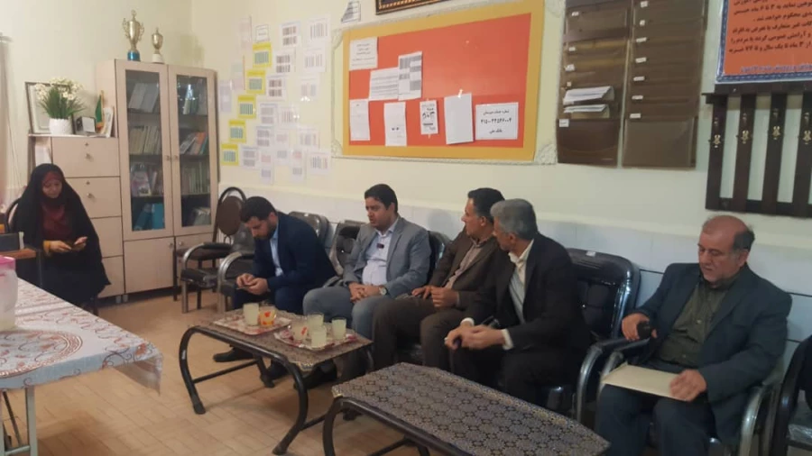 بازدید سرپرست دانشگاه فرهنگیان به همراه معاون اداره کل آموزش و پرورش و مدیر کل نوسازی مدارس استان خوزستان از بناهای جدید واگذار شده به دانشگاه