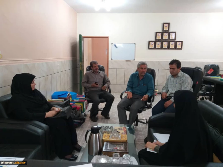 بازدید کارشناس مسئول نظارت ،ارزیابی و تضمین کیفیت استان خوزستان و مسئول روابط عمومی استان از روند مصاحبه با داوطلبان ورود به دانشگاه فرهنگیان