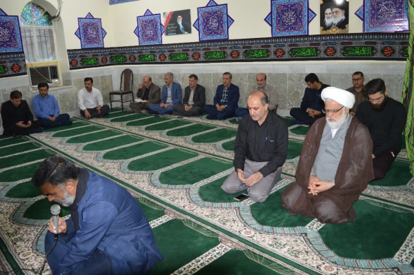 برگزاری مراسم پرفیض زیارت عاشورا در مدیریت امور پردیس های استان خوزستان