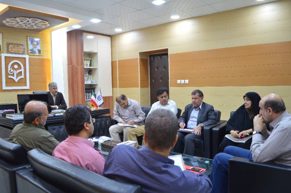 بررسی مشکلات انتخاب واحد دانشجویان