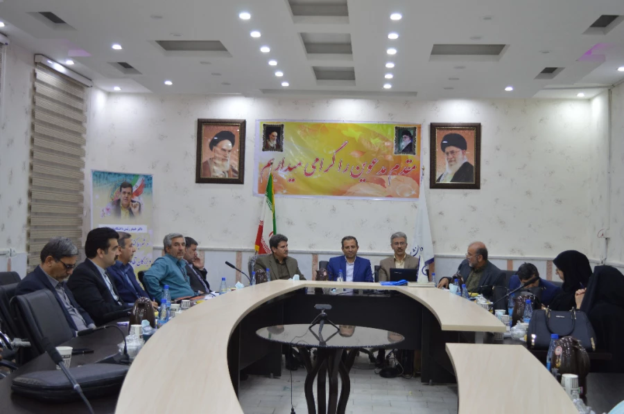 برگزاری جلسه شورای مدیریت استانی در مدیریت امور پردیس های استان خوزستان