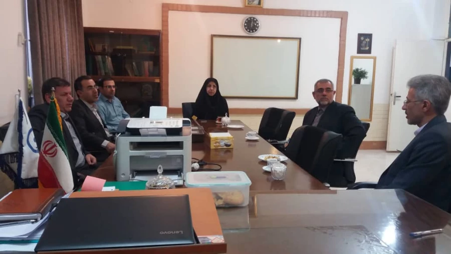 بازدید سرپرست مدیریت امور پردیس های استان خوزستان از پردیس فاطمه الزهرا (س) اهواز