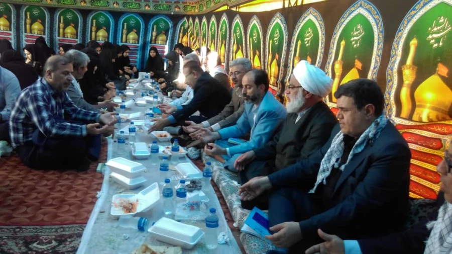 بازدید رییس دانشگاه فرهنگیان کشور و هیأت همراه از موکب اربعین حسینی دانشگاه فرهنگیان خوزستان مستقر در مرز چذابه