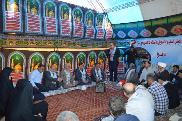 بازدید رییس دانشگاه فرهنگیان کشور و هیأت همراه از موکب اربعین حسینی دانشگاه فرهنگیان خوزستان مستقر در مرز چذابه