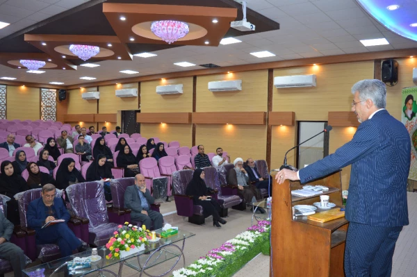 سرپرست مدیریت امور پردیس های استان خوزستان موفقیت و بالندگی دانشگاه فرهنگیان را مرهون توکل الهی و توسل به اهل بیت ، اراده،تلاش،پشتکار دانست 