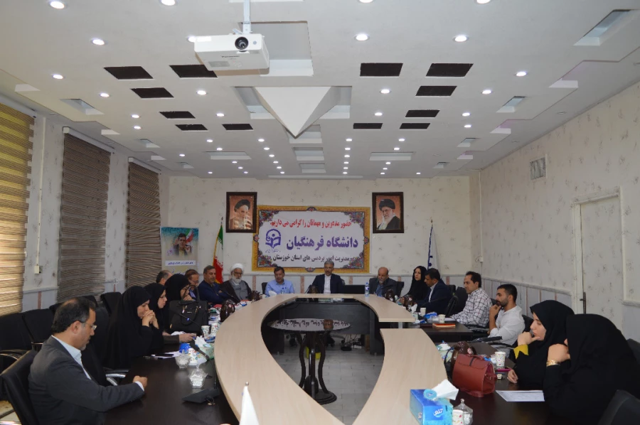 سرپرست مدیریت امور پردیس های استان خوزستان از ظرفیت های دانشجویان در کانون ها و انجمن ها سخن به میان آورد