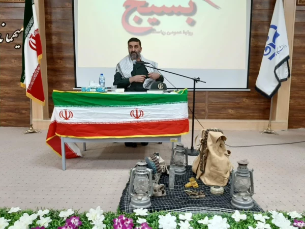 برگزاری همایش بسیج به مناسبت هفته بسیج در مدیریت امور پردیس های استان خوزستان