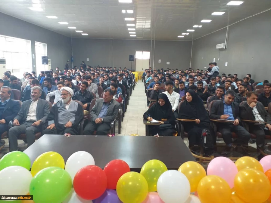 برگزاری مراسم گرامیداشت روز دانشجو در پردیس رسول اکرم (س) اهواز 