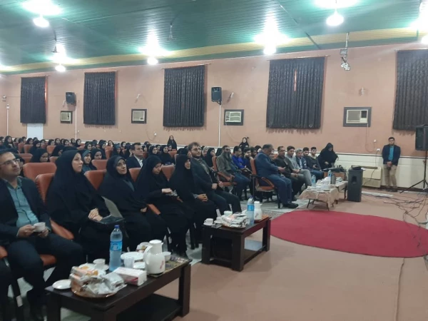 برگزاری مراسم روز دانشجو در واحد تابعه اروند آبادان