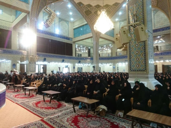 دیداردانشجو معلمان مرکز آموزش عالی خدیجه کبری (س) دزفول با حجه الاسلام و المسلمین قرائتی رئیس محترم اقامه نماز کشور