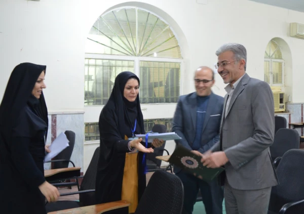 برگزاری آزمون جبرانی ارزشیابی صلاحیت های حرفه ای معلمی (اصلح) در مدیریت امور پردیس های استان خوزستان 