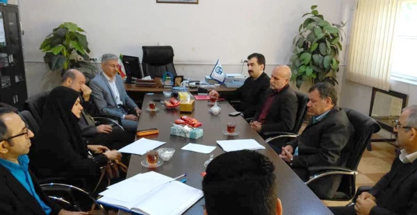 بازدید سرپرست امور پردیس های استان از برگزاری امتحانات پایان ترم مرکز امام رضا (ع) اندیمشک