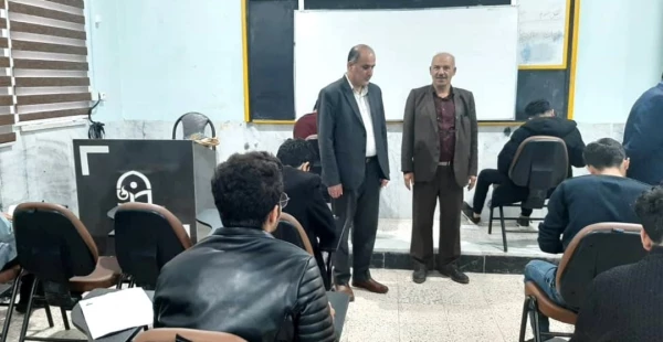 بازدید سرپرست پردیس رسول اکرم (ص) اهواز از روند برگزاری امتحانات