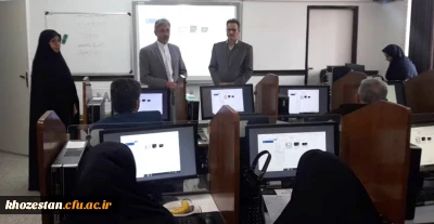 کارگاه نحوه اجرای دروس رسمی الکترونیکی اساتید دانشگاه فرهنگیان استان خوزستان 