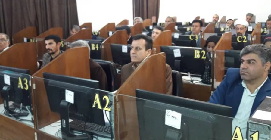 کارگاه نحوه اجرای دروس رسمی الکترونیکی اساتید دانشگاه فرهنگیان استان خوزستان 