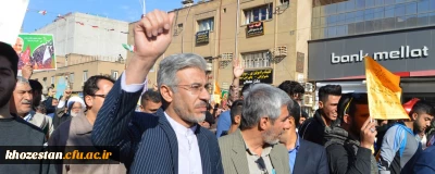 حضور پر شور مدیریت ، اساتید، کارکنان ، دانشجو معلمان دانشگاه فرهنگیان استان خوزستان در راهپیمایی یوم الله 22 بهمن 98