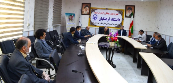 نشست نماینده منتخب شهرستانهای ایذه و باغملک با سرپرست مدیریت امور پردیس های استان خوزستان