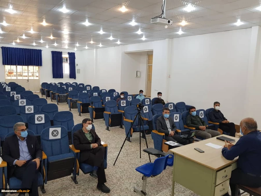 برگزاری کارگاه بهداشت روان در ساعات فرهنگی  با حضور استاد علی پور ،مسئولین ،کارکنان و دانشجویان . این کارگاه هم به صورت حضوری و هم به صورت مجازی از طریق فضای اسکای روم  برای دانشجویان در مرکز شیخ انصاری دزفول برگزار گردید. ۹۹.۸.۲۰