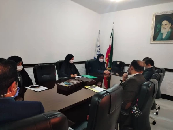 بازدید میدانی و بررسی مشکلات احتمالی آزمون در سامانه LMS برای اولین روز در پردیس حضرت فاطمه الزهرا(س) اهواز