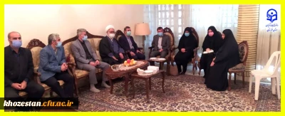 با حضور مدیریت دانشگاه فرهنگیان استان برگزار شد:

دیدار با خانواده دانشجو معلم شهید فرید موسوی