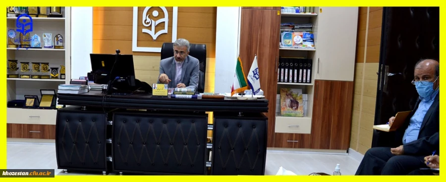 جلسه همایش بین المللی روایت نگاری فرایند یاددهی و یادگیری زبان