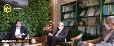 در دفتر ریاست سازمان مدیریت و برنامه ریزی خوزستان برگزار شد:

نشست کار گروه تخصصی جمعی از اعضای هیأت امنا دانشگاه فرهنگیان