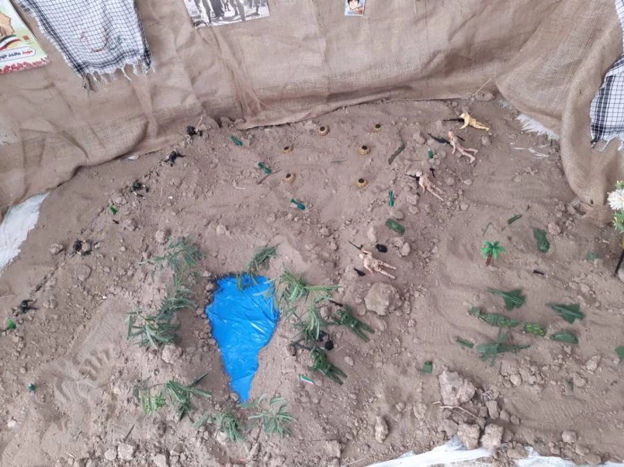 گزارش تصویری از برپایی نمایشگاه هفته دفاع مقدس در پردیس حضرت فاطمه الزهرا(س) اهواز