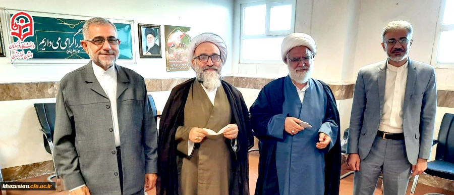 دیدار مدیر دانشگاه فرهنگیان استان خوزستان با آیت الله محسن حیدری 
 2