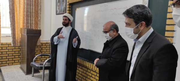 بازدید معاون هماهنگی دانشگاه فرهنگیان استان از روند برگزاری دوره "اندیشه مطهر" برادران در مرکزشیخ انصاری دزفول 5