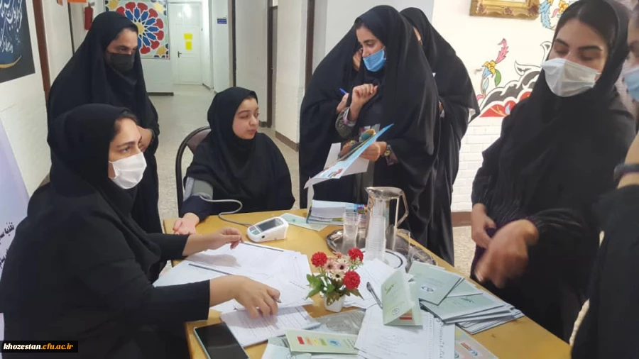 برگزاری پایگاه سلامت تغذیه سالم با همکاری گروه بهبود تغذیه ی معاونت محترم بهداشت دانشگاه علوم پزشکی دزفول 2