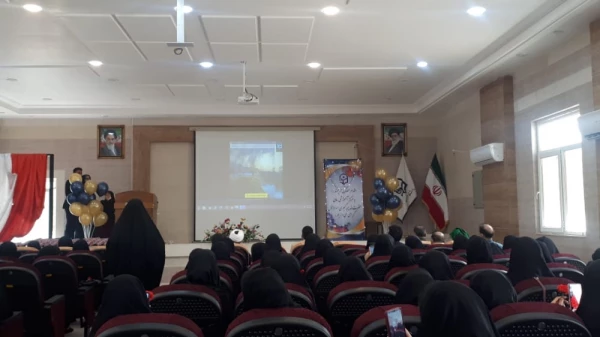 برگزاری مراسم باشکوهی به مناسبت دهه سرآمدی آموزش و گرامیداشت هفته معلم
 2