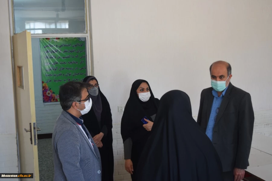 بازدید مسئولین استانی از روند آماده سازی مرکزحضرت خدیجه کبری (س) جهت برگزاری آزمون های پایان نیمسال دوم
 2