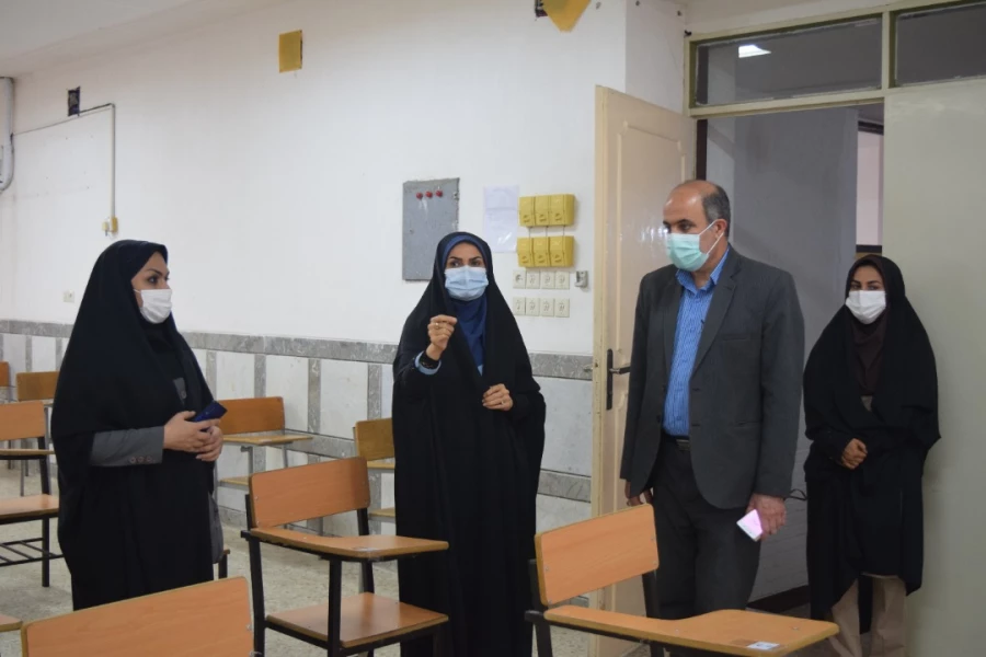 بازدید مسئولین استانی از روند آماده سازی مرکزحضرت خدیجه کبری (س) جهت برگزاری آزمون های پایان نیمسال دوم
 2