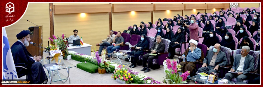 برگزاری نشستی با موضوع بصیرت، روشنگری و تبیین تحولات اخیرکشوردردانشگاه فرهنگیان با حضور نماینده ولی فقیه در استان خوزستان 2