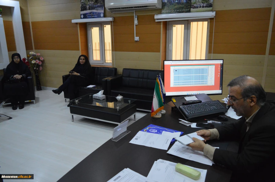 جلسه سیاستگزاری دومین همایش بین المللی روایت نگاری فرایند یاددهی -یادگیری زبان 3