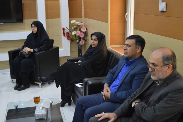 جلسه سیاستگزاری دومین همایش بین المللی روایت نگاری فرایند یاددهی -یادگیری زبان 4