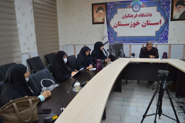 جلسه آسیب شناسی آزمون فرهنگی مهارت آموزان ماده ۲۸ با حضور عوامل اجرایی و روسای حوزه های چندگانه آزمون برگزارگردید 3