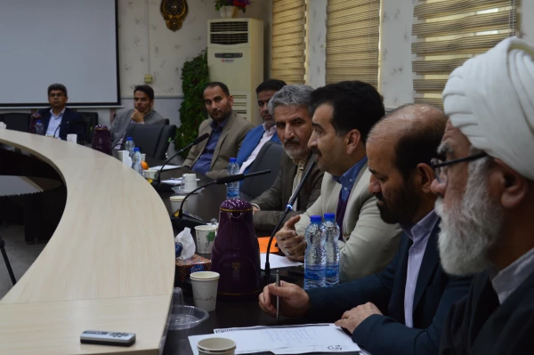 جلسه شورای مدیریت، نظارت و ارزیابی و توسعه منابع انسانی مدیریت امور پردیس های استان خوزستان برگزار گردید 4