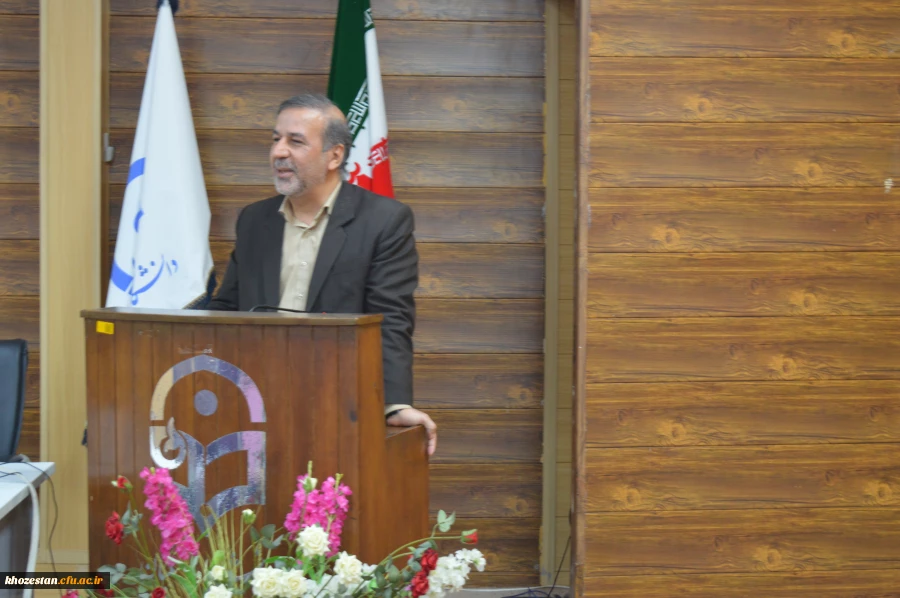 دوره بالندگی و آموزشی 16 ساعته اساتید درس کارورزی 2 و 4 توسط استاد مرجع کارورزی دکتر محمد مکوندی در تالار امید مدیریت امور پردیس های استان خوزستان برگزار شد  3