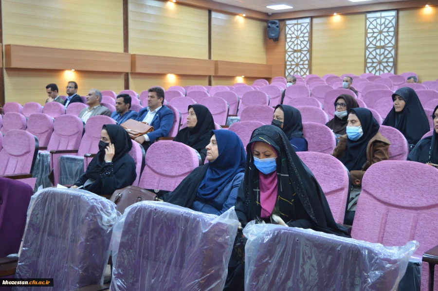 دوره بالندگی و آموزشی 16 ساعته اساتید درس کارورزی 2 و 4 توسط استاد مرجع کارورزی دکتر محمد مکوندی در تالار امید مدیریت امور پردیس های استان خوزستان برگزار شد  4