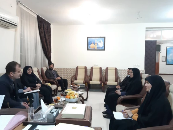 بازدید آقای دکتر زمانیان و خانم دکتر خشکاب ناظران معاونت نظارت و ارزیابی سازمان مرکزی از حوزه های امتحانی آزمون اصلح مهارت آموزان ماده ۲۸ مراکز شمال استان خوزستان 9