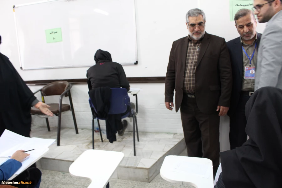 بازدید مدیرکل آموزش و پرورش استان خوزستان از برگزاری آزمون اصلح مهارت آموزان ماده ۲۸ در پردیس حضرت فاطمه الزهرا(س) اهواز