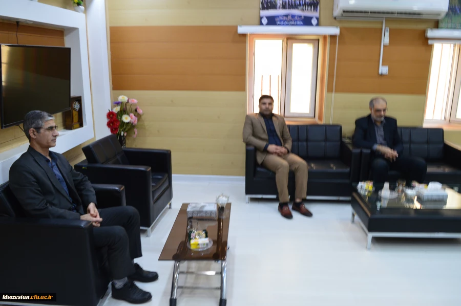 آقای دکتر صالحی سرپرست مدیریت امور پردیس های استان خوزستان میزبان آقای کعب عمیر ریاست دیوان محاسبات استان 4